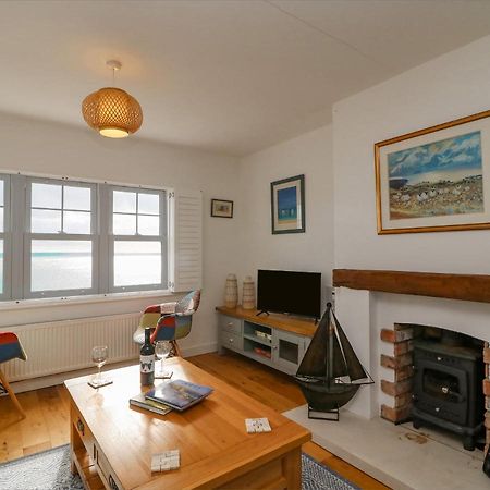 Beach Retreat Weymouth Bagian luar foto