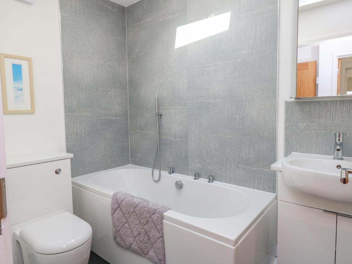 Beach Retreat Weymouth Bagian luar foto