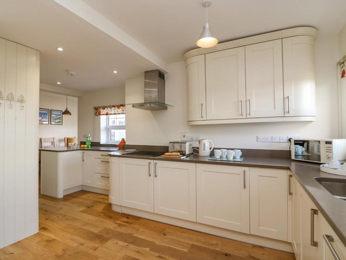 Beach Retreat Weymouth Bagian luar foto